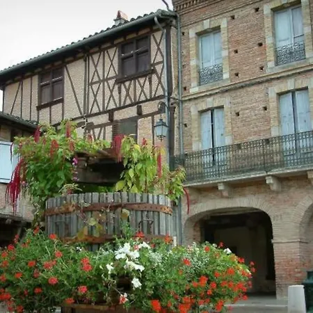Au Cabanon De